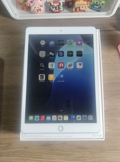 ipad jen8 wifi 32 gbครบกล่อง