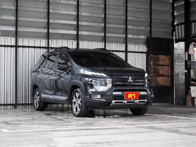 Mitsubishi Xpander Cross 2023 1.5 Utility-car เบนซิน ไม่ติดแก๊ส เกียร์อัตโนมัติ เทา รูปที่ 2