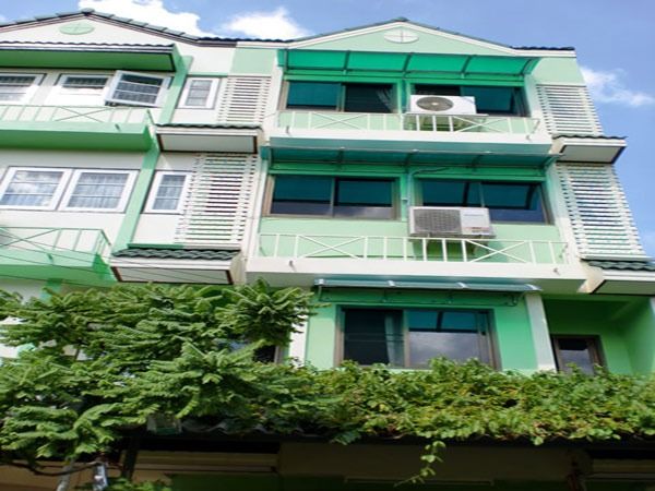 ขายทาวน์โฮม โฮมออฟฟิศ ตึกแถวพหลโยธิน 4 ชั้น 35 ตรว. ซอยพหลโยธิน 24 สถานีรถไฟฟ้าสายสีเขียว ใจกลางเมือง เข้าซอยไม่ลึก คมนาคมสะดวก