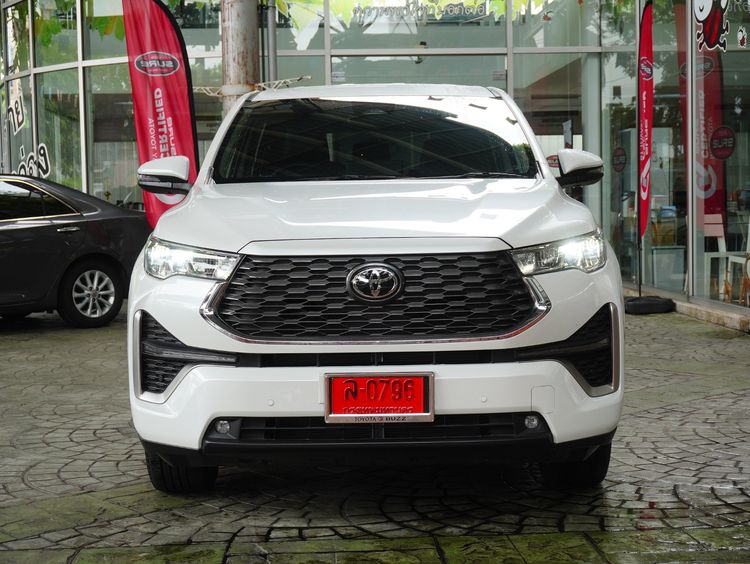 Toyota Innova 2025 2.0 Zenix HEV Smart Utility-car ไฮบริด ไม่ติดแก๊ส เกียร์อัตโนมัติ ขาว รูปที่ 2