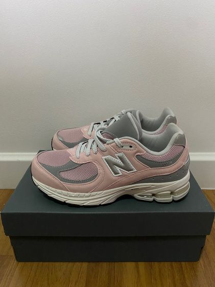 รองเท้า new balance 