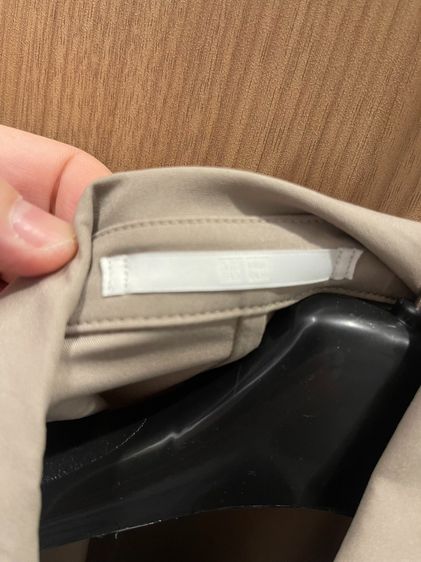 UNIQLO Blazer Minimal สีเบจ ทรงสวย Smart Casual ใส่ได้ทุกวัน ✨ รูปที่ 6