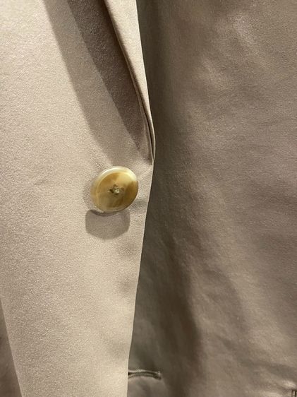 UNIQLO Blazer Minimal สีเบจ ทรงสวย Smart Casual ใส่ได้ทุกวัน ✨ รูปที่ 3