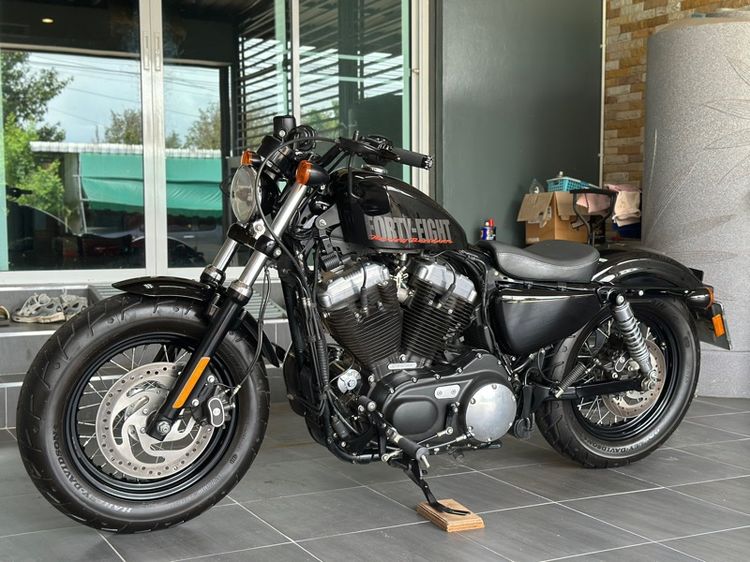 Harley-Davidson Forty-Eight1200 ® ปี2015 รูปที่ 13