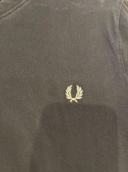 Fred Perry V-Neck Tee Navy Minimal Logo 🖤 รูปที่ 6