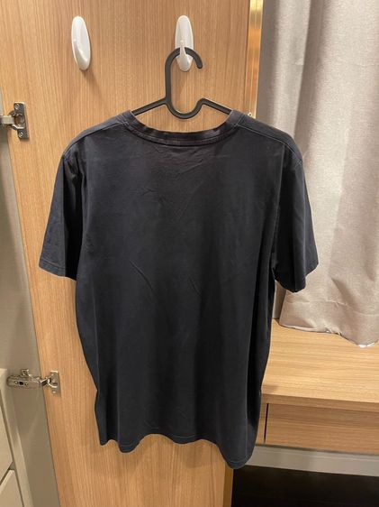 Fred Perry V-Neck Tee Navy Minimal Logo 🖤 รูปที่ 8