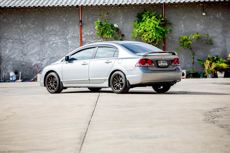 Honda Civic 2006 2.0 E i-VTEC Sedan เบนซิน เกียร์อัตโนมัติ เทา รูปที่ 4