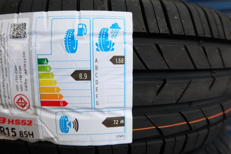🐳ยางใหม่ Kumho รุ่น Ecsta HS52 ขนาด 195 55R15 ปี26 รูปที่ 3