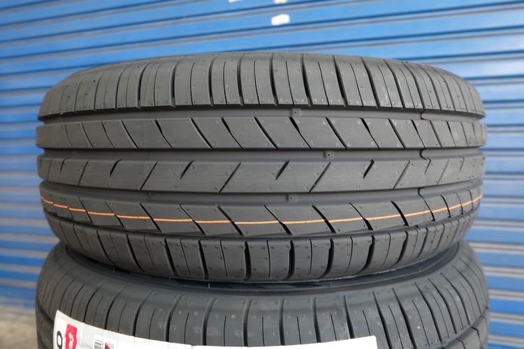 🐳ยางใหม่ Kumho รุ่น Ecsta HS52 ขนาด 195 55R15 ปี26 รูปที่ 4