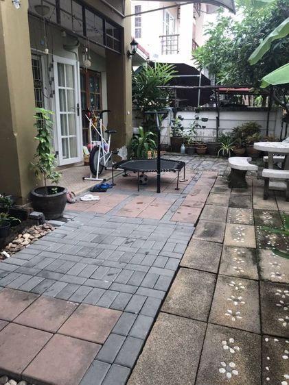 อื่นๆ ขายบ้านเดี่ยว 2 ชั้น 3ห้องนอน 3 ห้องน้ำพื้นที่ 54 ตรว. จอดรถได้ 2 คัน หน้าบ้านมีพื้นที่ ปลูกต้นไม้ได้

 รูปที่ 2