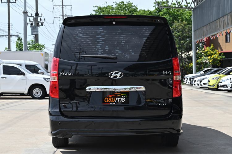 Hyundai H-1  2015 2.5 Elite Van ดีเซล ไม่ติดแก๊ส เกียร์อัตโนมัติ ดำ รูปที่ 4