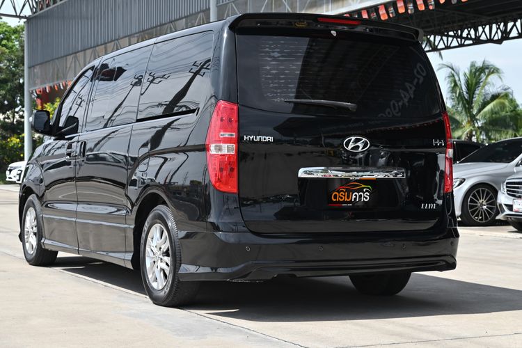 Hyundai H-1  2015 2.5 Elite Van ดีเซล ไม่ติดแก๊ส เกียร์อัตโนมัติ ดำ รูปที่ 3