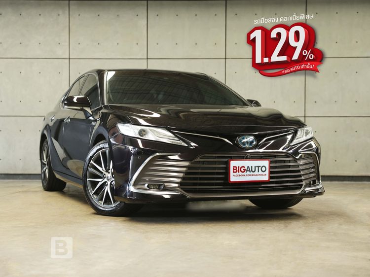Toyota Camry 2023 2.5 HEV Premium Luxury Sedan ไฮบริด ไม่ติดแก๊ส เกียร์อัตโนมัติ ดำ