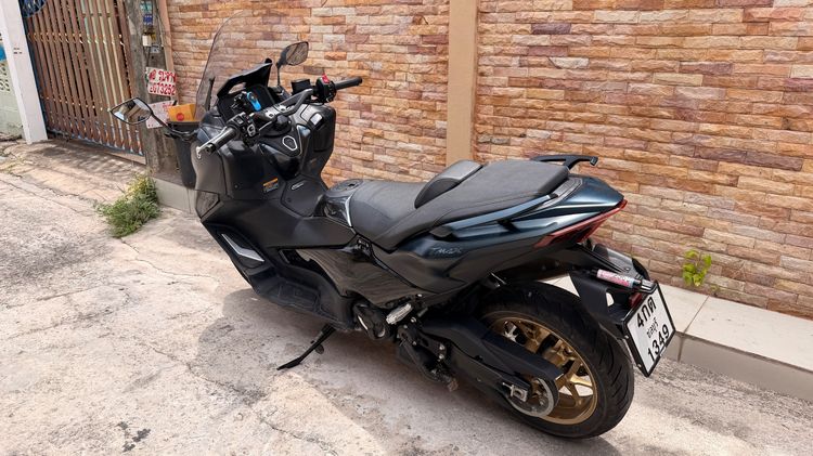 YAMAHA Tmax 560 Tech Max รูปที่ 2