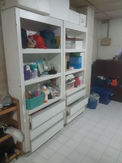 ตู้โชว์ขายเครื่องสำอางค์อาหารเสริมวางของเก็บของ