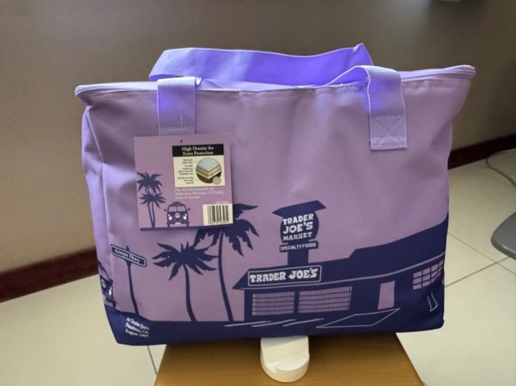 ไม่ระบุ ม่วง อื่นๆ กระเป๋า Trader Joe's Lavender ของแท้