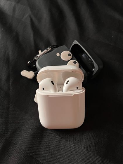 Apple AirPod gen 2