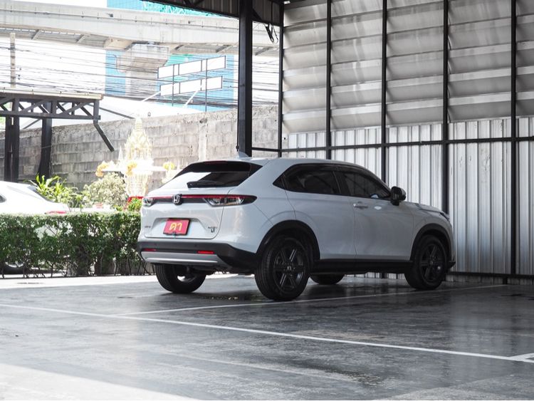 Honda HR-V 2023 1.5 EL e:HEV Utility-car ไฮบริด ไม่ติดแก๊ส เกียร์อัตโนมัติ ขาว รูปที่ 4