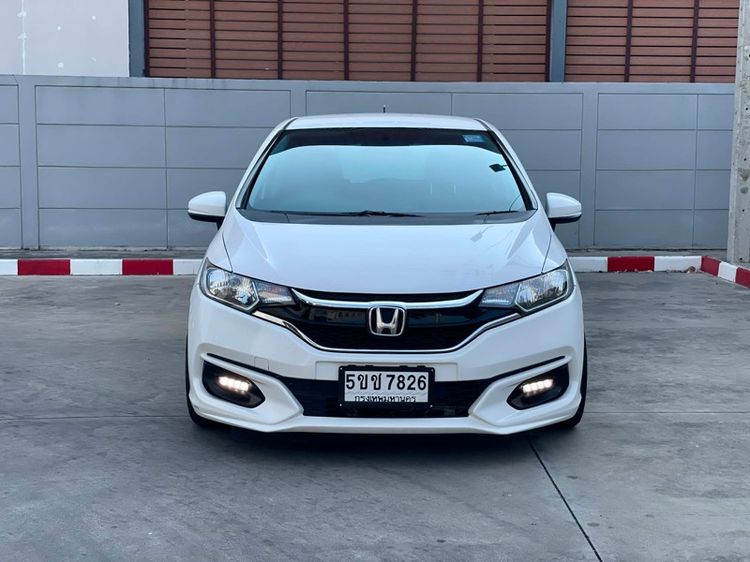 Honda Jazz 2019 1.5 V i-VTEC Sedan เบนซิน ไม่ติดแก๊ส เกียร์อัตโนมัติ ขาว รูปที่ 3