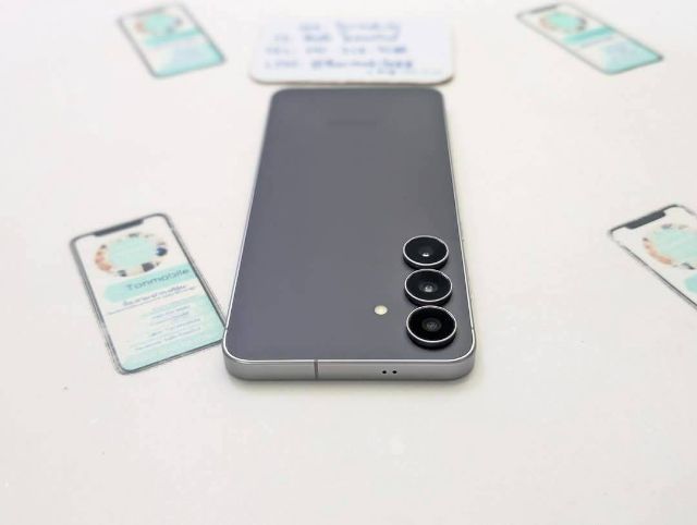 ขาย เทิร์น Samsung Galaxy S25 Fe Ram 8 Rom 256 ศูนย์ไทย สภาพสวย อุปกรณ์ครบยกกล่อง ประกันยาว 5 เดือน เพียง 14,590 บาท ครับ  รูปที่ 7