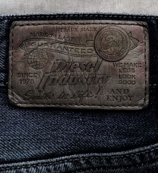 ยีนส์ DIESEL แท้ แต่งเซอร์ สำหรับผู้ชาย