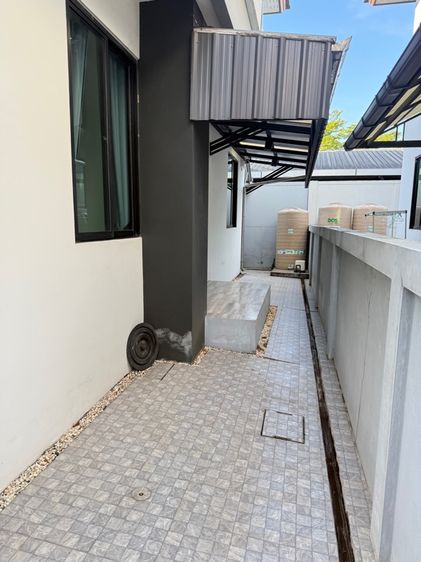 ขาย…บ้านเดียว สองชั้นตกแต่งเรียบร้อย หมู่บ้านวิสดอมกรีนทาวน์ 2 เพชรเกษม 69 ถนนเลียบคลองภาษีเจริญฝั่งใต้ 57.4 ตรว.  พื้นที่ใช้สอย 200 ตรม รูปที่ 4