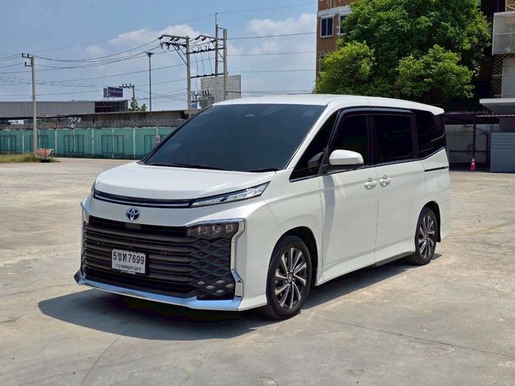Toyota Voxy 2024 1.8 ZS ไฮบริด เกียร์อัตโนมัติ ขาว รูปที่ 4
