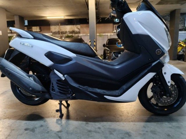 nmax 2015 เครื่องเดิมนิ่มๆ เอกสารครบโอนรับประกันการโอน รถขี่นิ่มมาก