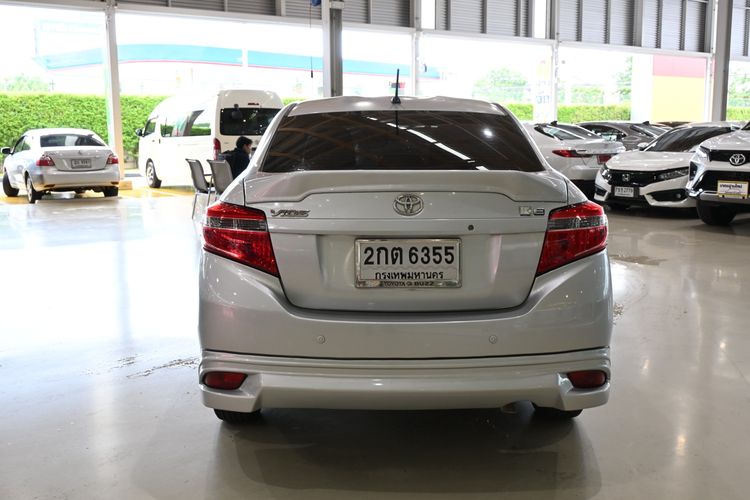 Toyota Vios 2013 1.5 E Sedan เบนซิน ไม่ติดแก๊ส เกียร์อัตโนมัติ บรอนซ์เงิน รูปที่ 4