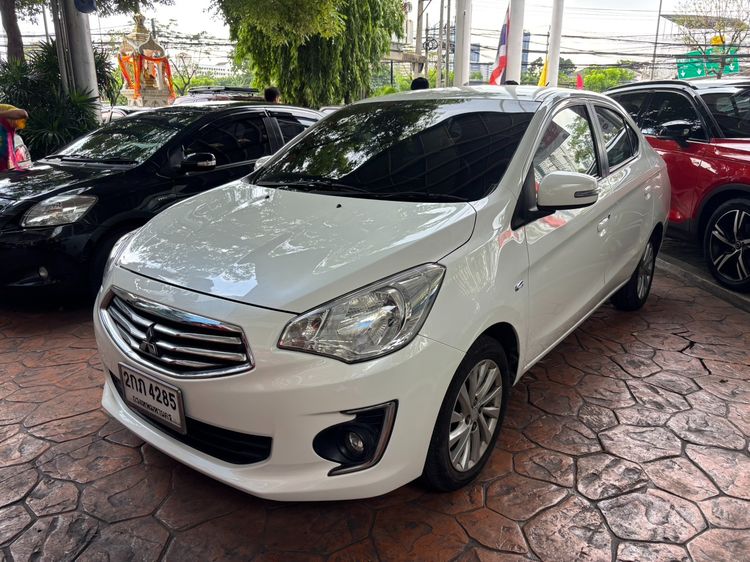 รถ Mitsubishi Attrage 1.2 GLS สี ขาว