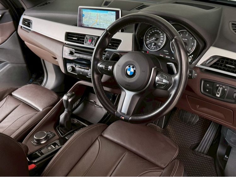 BMW X1 2017 2.0 sDrive18d M Sport Utility-car ดีเซล ไม่ติดแก๊ส เกียร์อัตโนมัติ ดำ รูปที่ 4