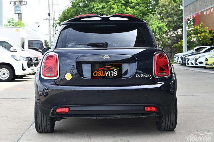 Mini Hatch Cooper 2022 SE Sedan ไฟฟ้า ไม่ติดแก๊ส เกียร์อัตโนมัติ ดำ รูปที่ 4