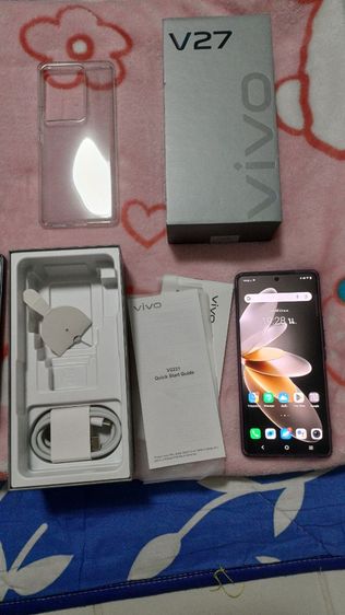 V27 5G แรม8 รอม256