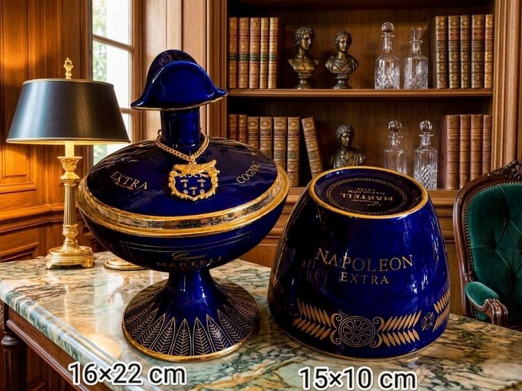 ขวดเซรามิก รุ่นลิมิเต็ดและหายากของแบรนด์คอนยัคระดับโลกอย่าง Martell (มาร์แตล)