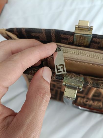กระเป๋า FENDI ROMA