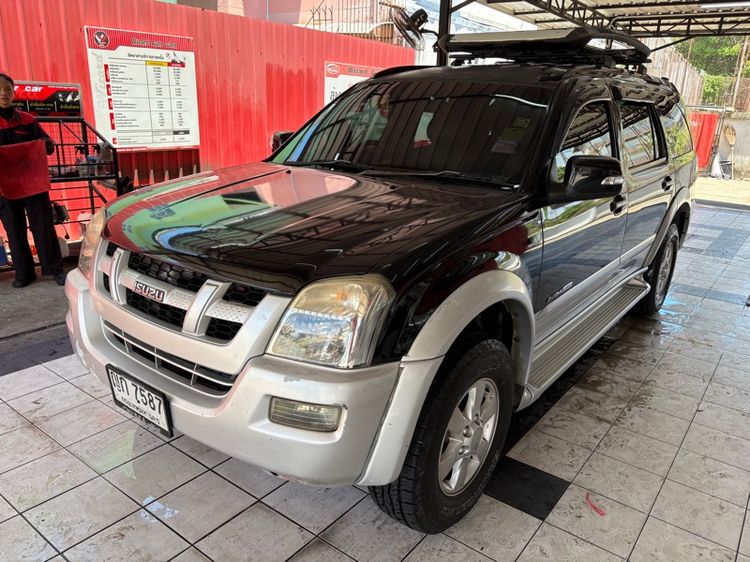รถ Isuzu MU-7 3.0 Primo Platinum สี ดำ