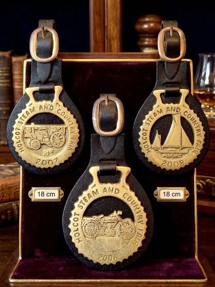 Horse Brasses (ทองเหลืองประดับม้า)
