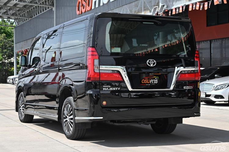 Toyota Majesty 2020 2.8 Grande Van ดีเซล ไม่ติดแก๊ส เกียร์อัตโนมัติ ดำ รูปที่ 3