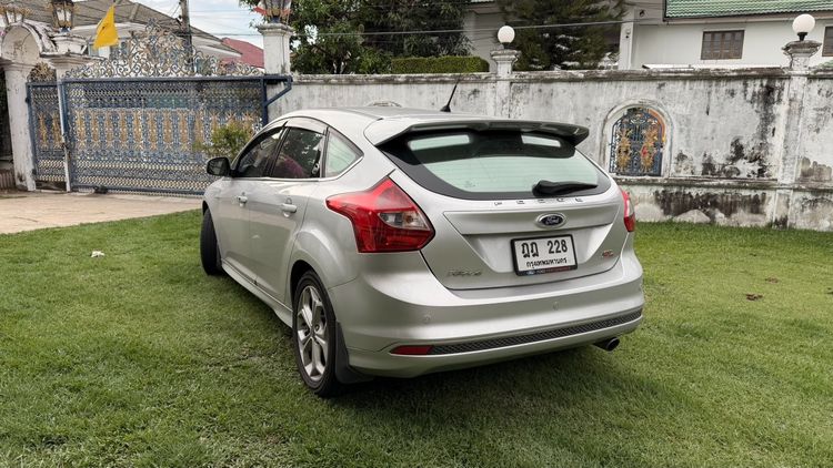 Ford Focus 2013 2.0 Sport Plus Sedan เบนซิน ไม่ติดแก๊ส เกียร์อัตโนมัติ บรอนซ์เงิน รูปที่ 2
