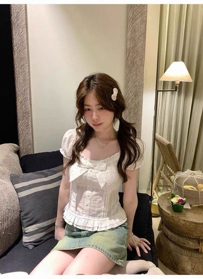 เสื้อแขนตุ๊กตาแต่งโบว์คอกว้างปาดไหล่ได้
