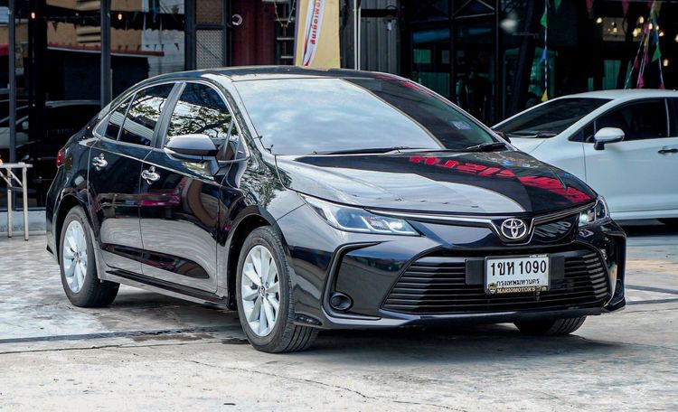 Toyota Altis 2021 1.6 G Sedan เบนซิน ไม่ติดแก๊ส เกียร์อัตโนมัติ ดำ รูปที่ 3
