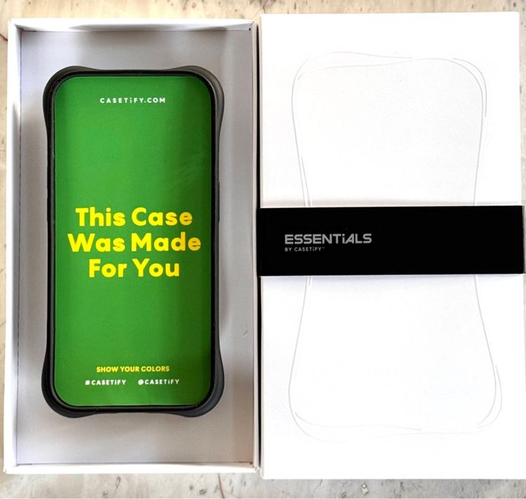 CASETiFY Ripple Case iPhone 15 Pro (สีดำ) รูปที่ 2