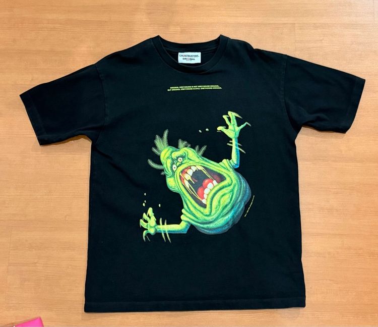 เสื้อยืด greyhound ลาย ghostbusters