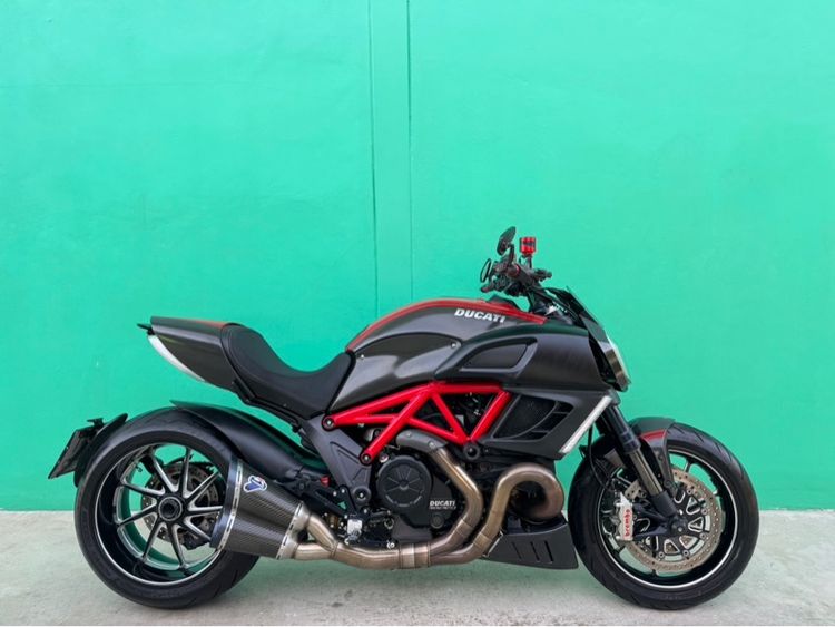 Daivel Carborn Red ปี2013 แต่งเต็มลำ
