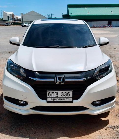 รถ Honda HR-V 1.8 EL สี ขาว