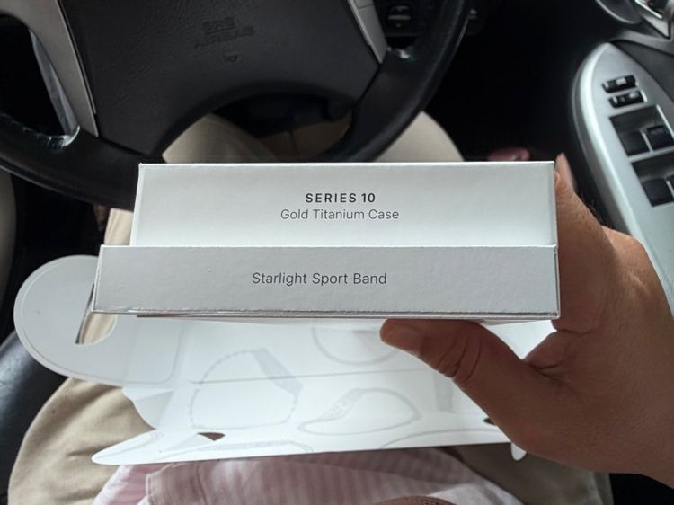 Apple Watch Series 10 46mm Gold Titanium Starlight SB  cellular ใหม่ ไม่แกะกล่อง รูปที่ 5