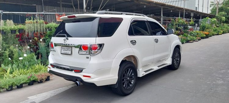 Toyota Fortuner 2015 2.5 V Utility-car ดีเซล ไม่ติดแก๊ส เกียร์อัตโนมัติ ขาว รูปที่ 3