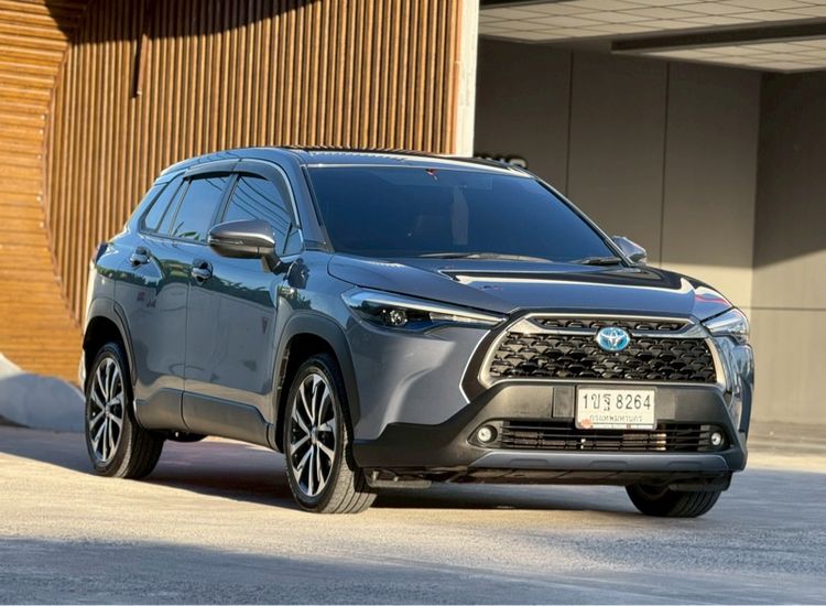 รถ Toyota Corolla Cross 1.8 Hybrid Premium สี เทา