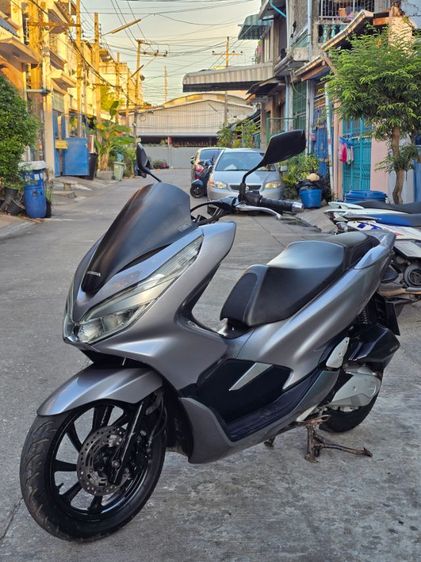 Honda ขาย Pcx150i ปี 2018 รีโมท สวยๆ 