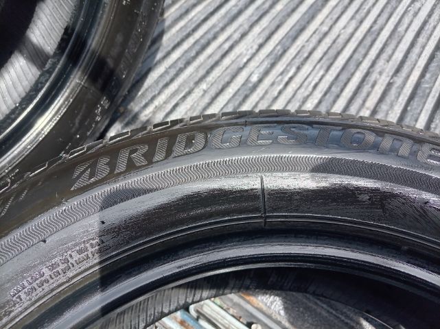 ยาง Bridgestone 185 60 15 ปลายปี 23